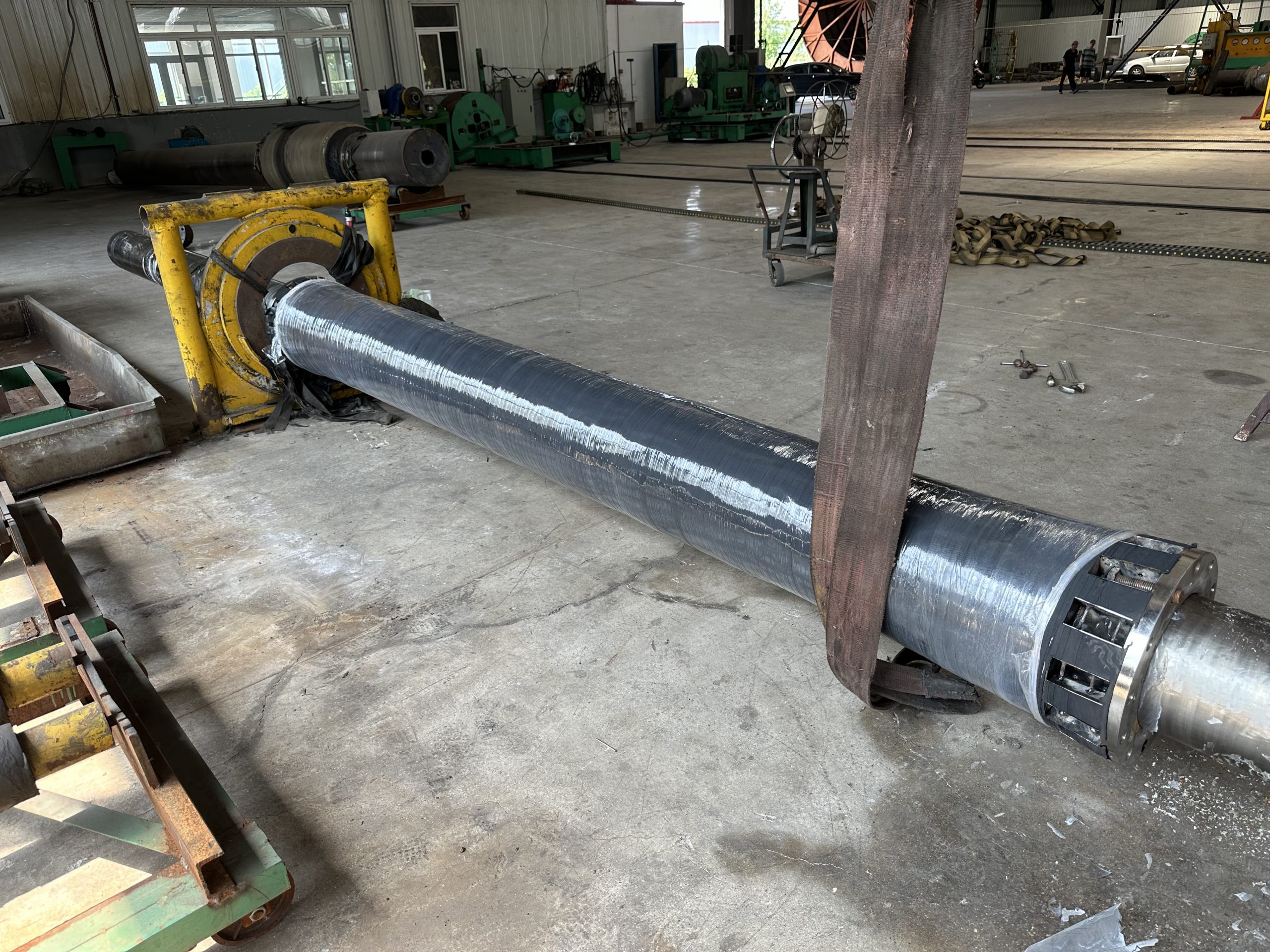 Application Jettyless LNG Transfer Ultra Cryogenic Floating Hose Design and Fabrication Application Jettyless LNG Transfer Ultra Cryogenic Floating Hose Design and Fabrication